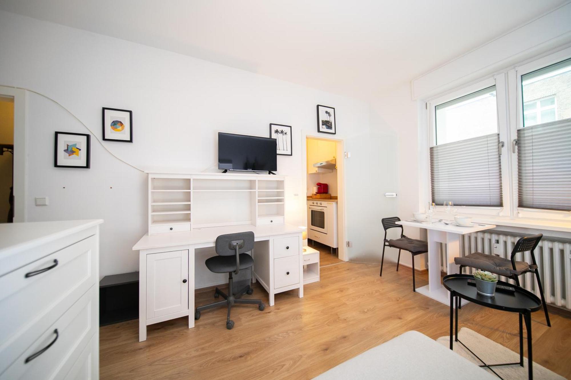 Appartement - Zentral - Messe In 15 Minuten *