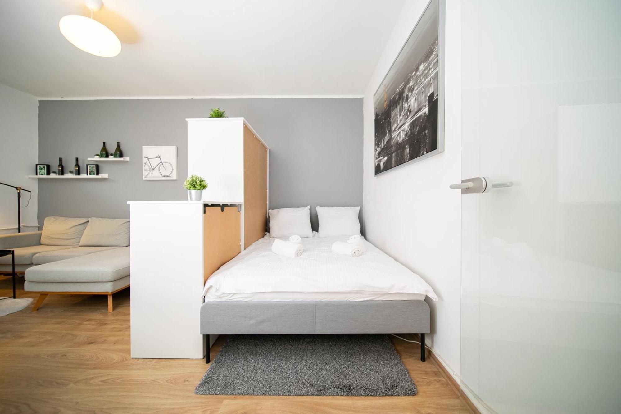 - Zentral - Messe In 15 Minuten Appartement Düsseldorf