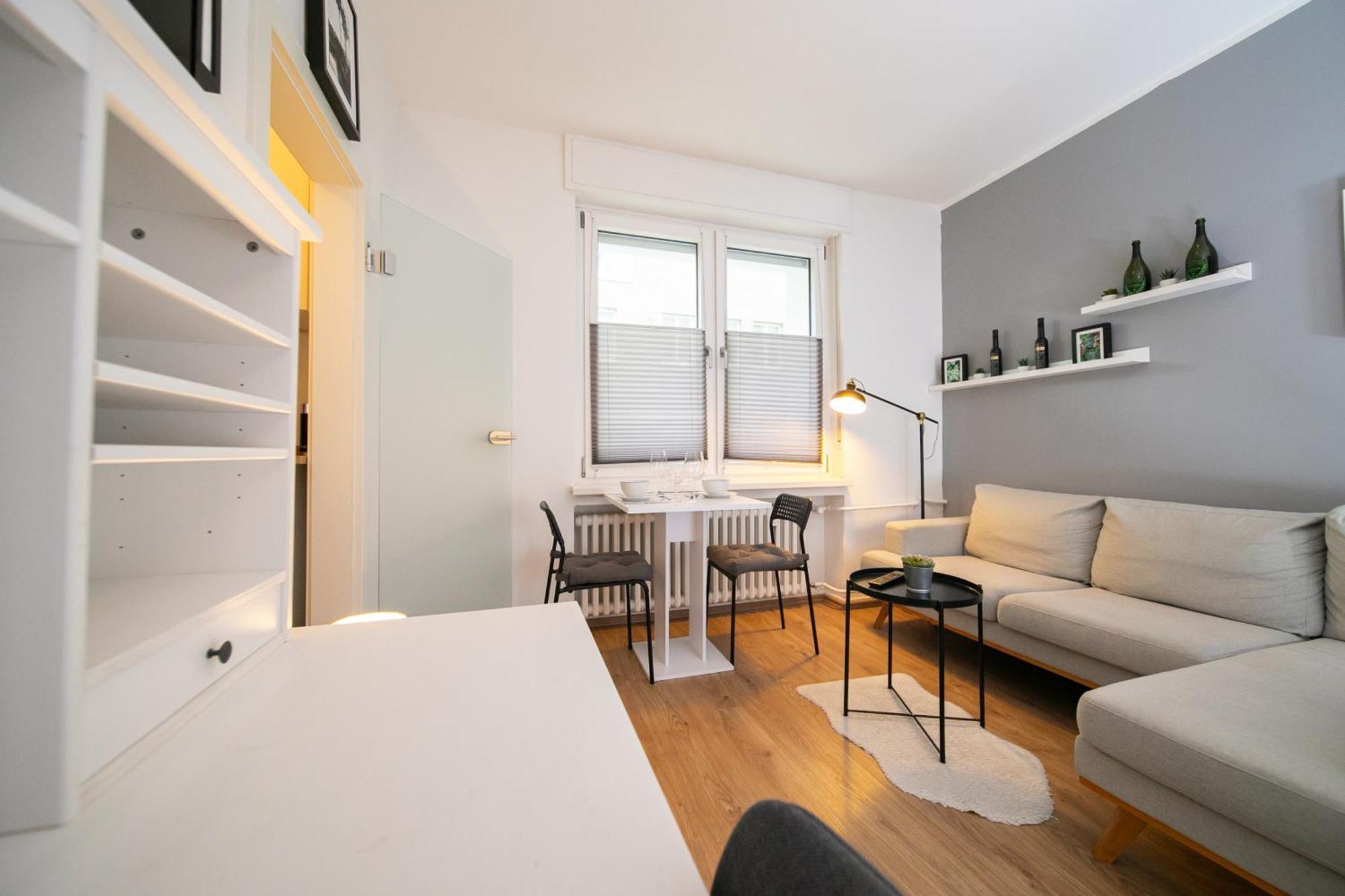 - Zentral - Messe In 15 Minuten Appartement *